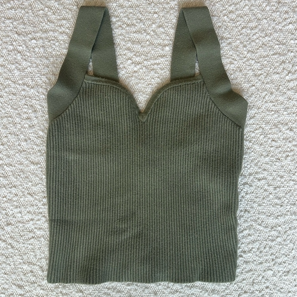 Abercrombie & Fitch Ottoman Sweetheart Tank in Olive, size S, never worn